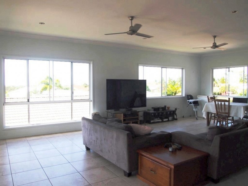 30 Baird Drive, Pialba QLD 4655