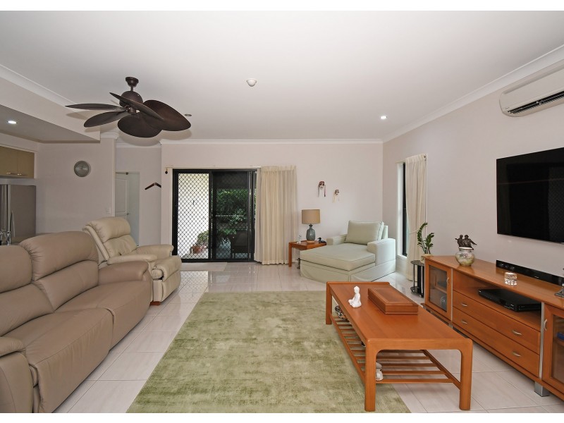 7 Parklands Boulevard, Wondunna QLD 4655