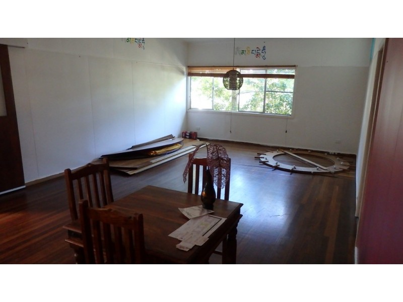 399 Esplanade, Torquay QLD 4655