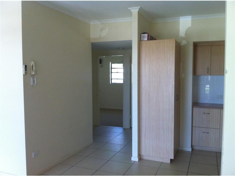 4/70 Main Street, Pialba QLD 4655