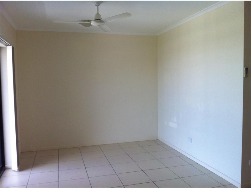 4/70 Main Street, Pialba QLD 4655