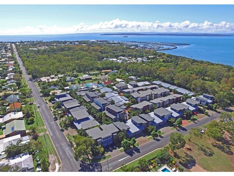 33/136 Pulgul Street, Urangan QLD 4655