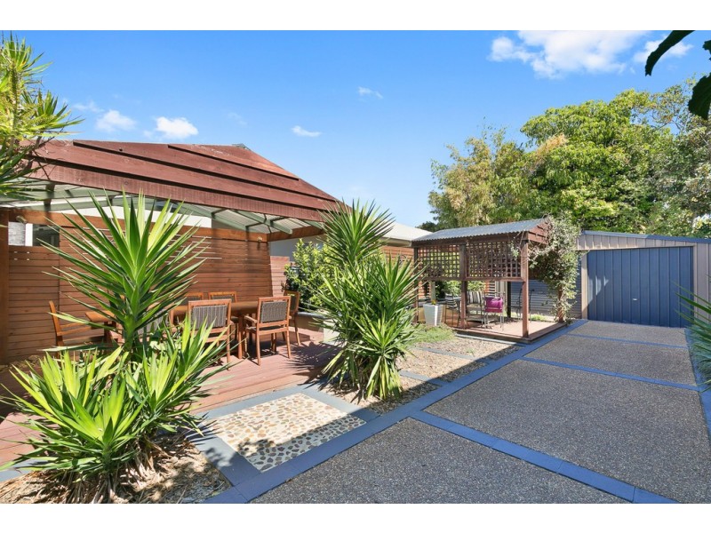 65 Long Street, Point Vernon QLD 4655