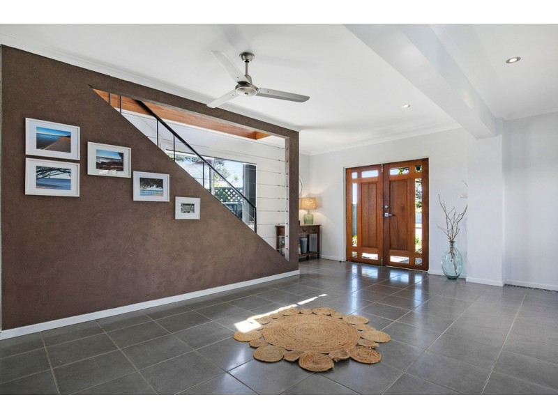 65 Long Street, Point Vernon QLD 4655