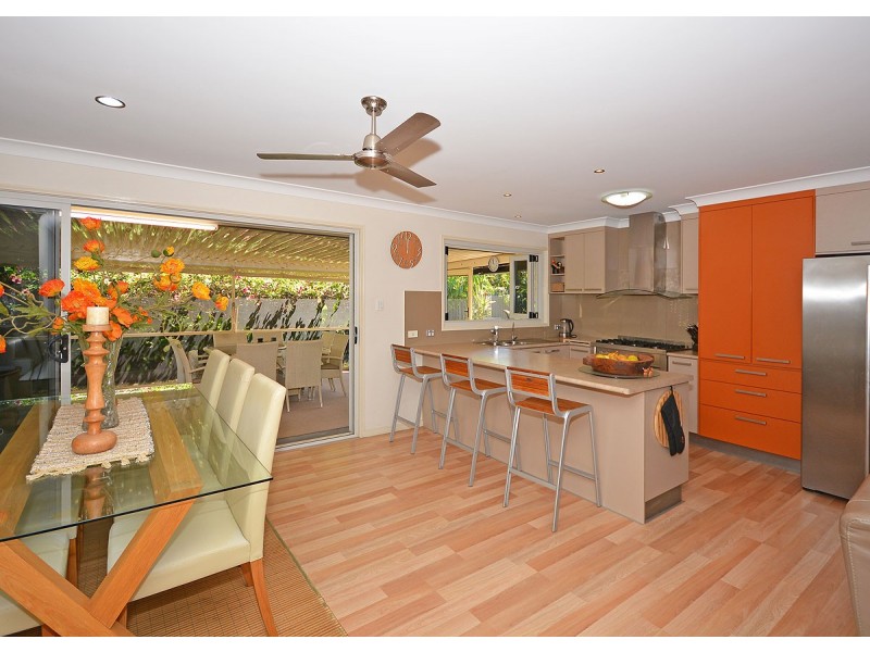 20 Tristania Crescent, Urangan QLD 4655