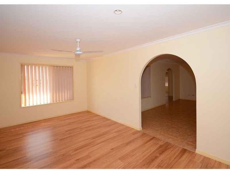 22 Kestrel Court, Eli Waters QLD 4655