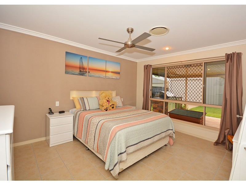 1 Clipper Street, Point Vernon QLD 4655