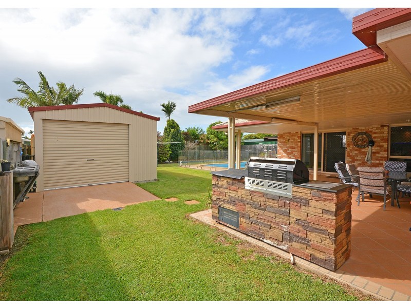 1 Clipper Street, Point Vernon QLD 4655