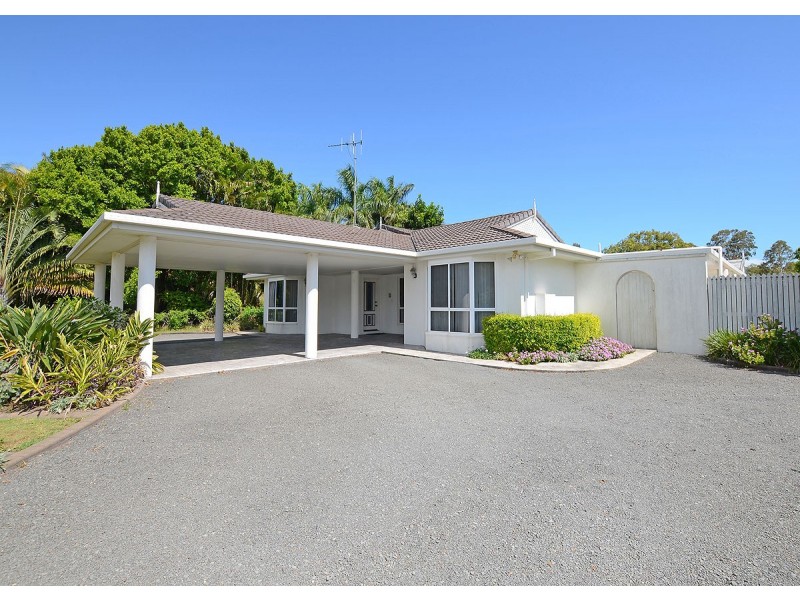 36 Sempfs Road, Dundowran Beach QLD 4655