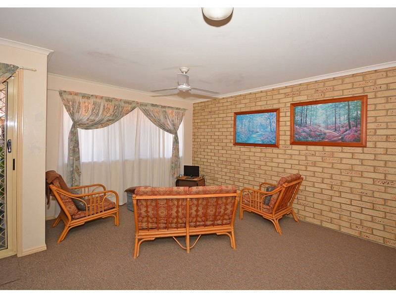 3/33 King Street, Urangan QLD 4655
