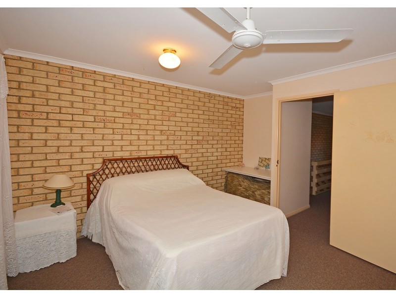 3/33 King Street, Urangan QLD 4655