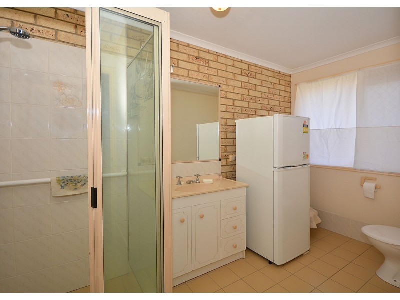 3/33 King Street, Urangan QLD 4655