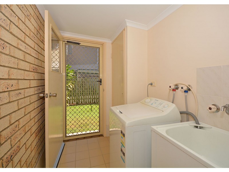 3/33 King Street, Urangan QLD 4655