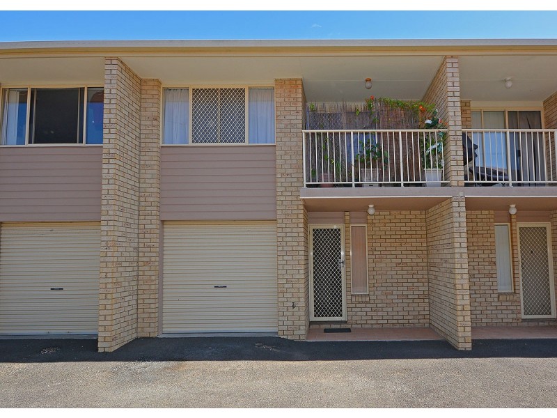 3/33 King Street, Urangan QLD 4655