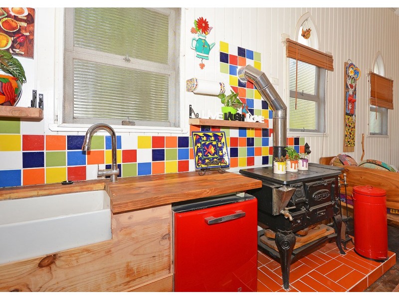 10 Crawford Street, Torbanlea QLD 4662