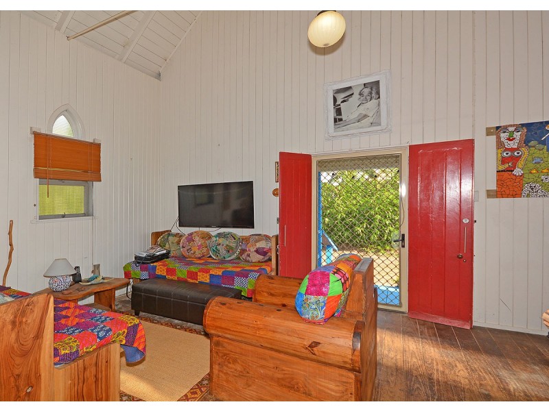 10 Crawford Street, Torbanlea QLD 4662