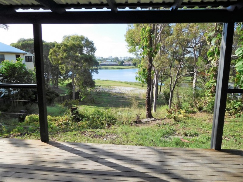 384 Torquay Terrace, Torquay QLD 4655