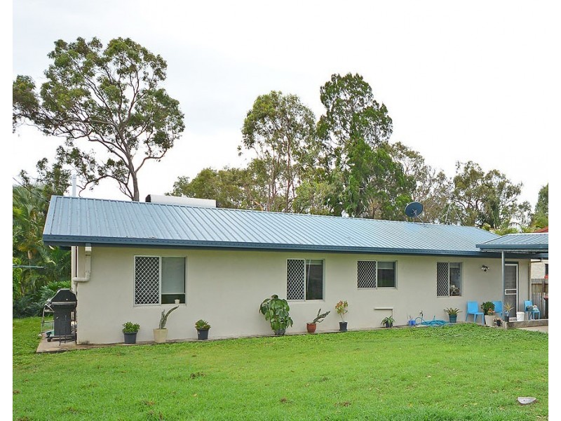 384 Torquay Terrace, Torquay QLD 4655