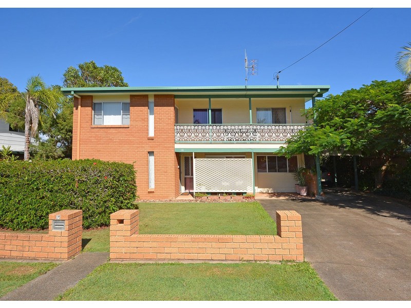 14 Saunders Street, Point Vernon QLD 4655