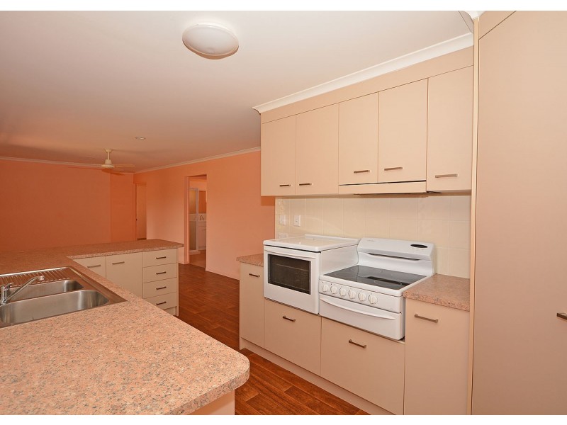 9 Empire Circuit, Dundowran QLD 4655