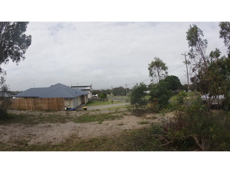 24 Pacific Drive, Booral QLD 4655