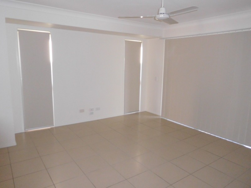 176/230 Pulgul Street, Urangan QLD 4655