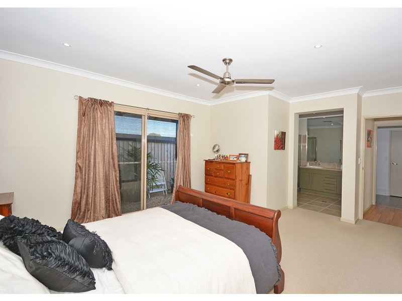 12 Lilly Pilly Drive, Burrum Heads QLD 4659