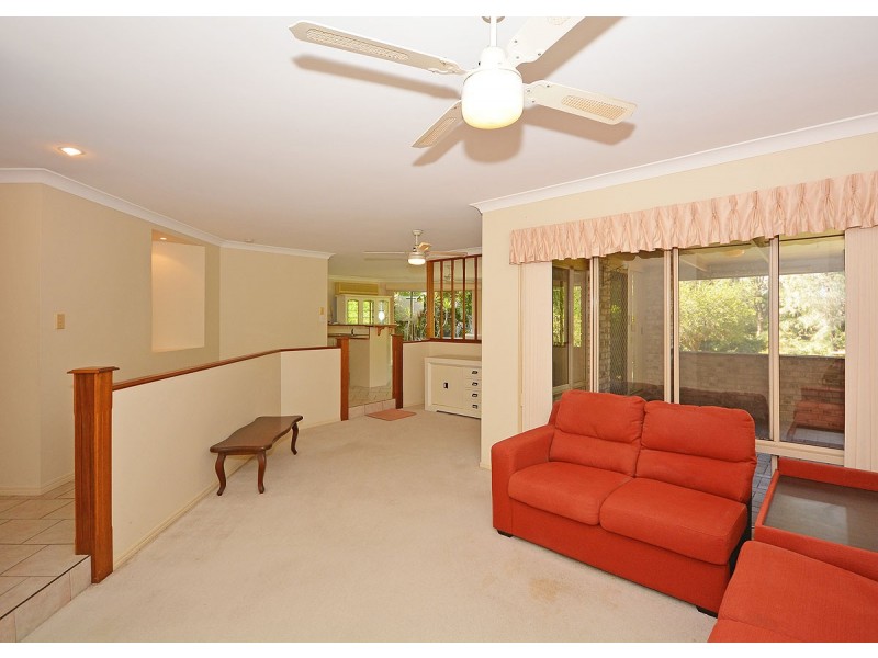 7 Anembo Drive, Torquay QLD 4655