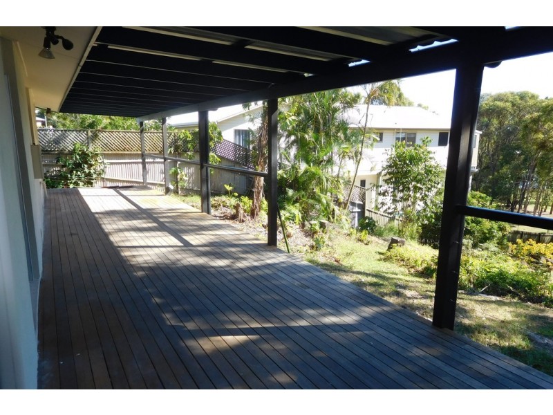 384 Torquay Terrace, Torquay QLD 4655