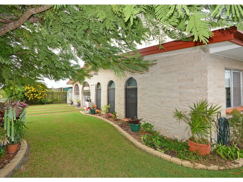22 Hayworth Street, Point Vernon QLD 4655