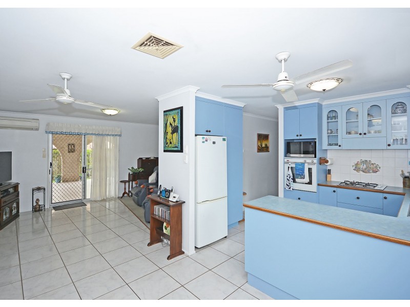 22 Hayworth Street, Point Vernon QLD 4655