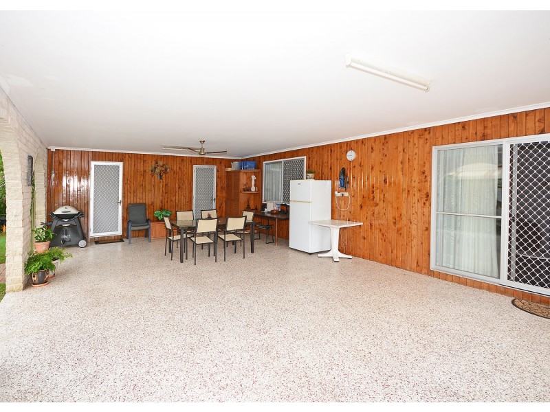 22 Hayworth Street, Point Vernon QLD 4655