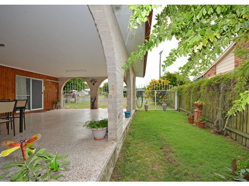 22 Hayworth Street, Point Vernon QLD 4655