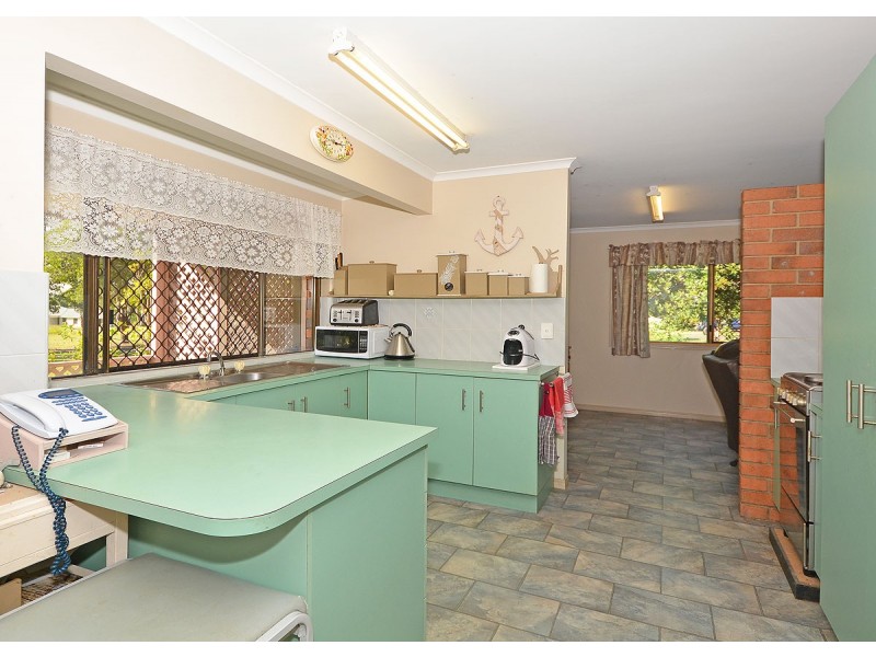 51 Oslove Drive, Booral QLD 4655