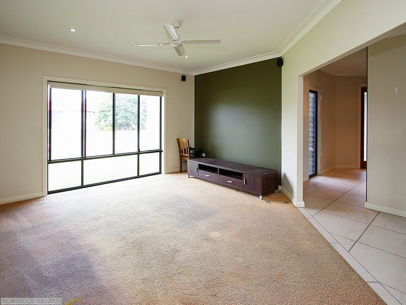 2 Norfolk Court, Kawungan QLD 4655