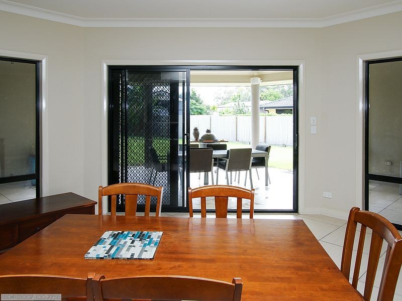 2 Norfolk Court, Kawungan QLD 4655