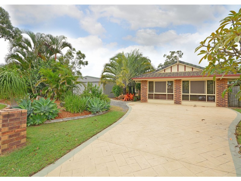 10 Thornbill Drive, Eli Waters QLD 4655