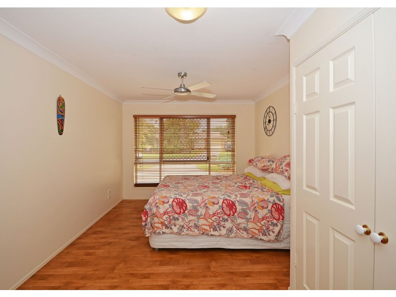 10 Thornbill Drive, Eli Waters QLD 4655