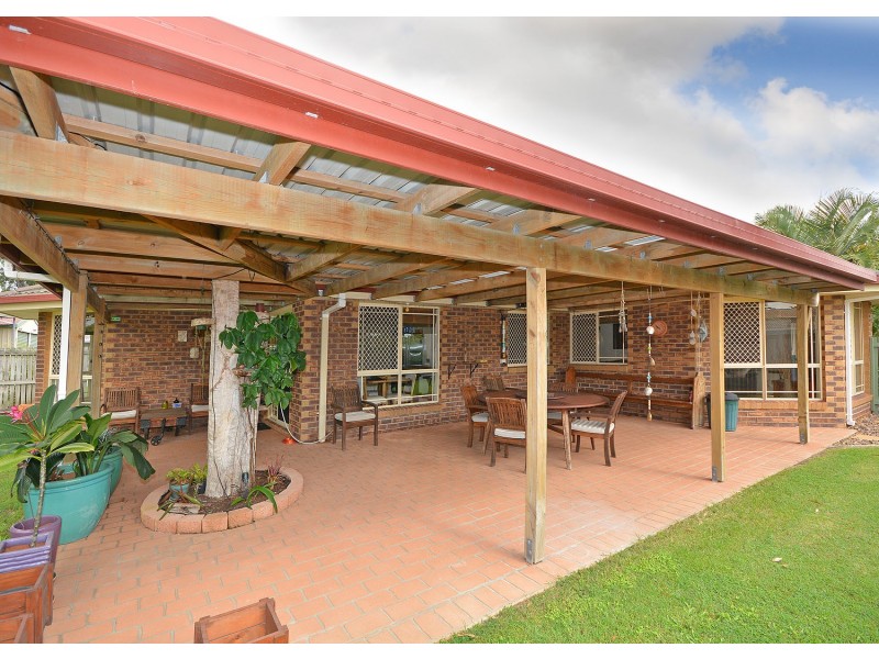 10 Thornbill Drive, Eli Waters QLD 4655