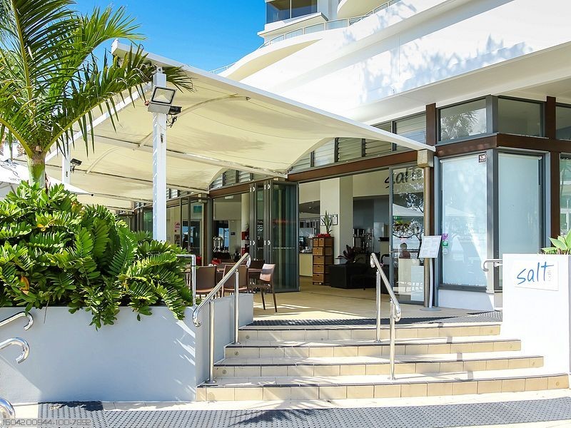 569 Esplanade, Urangan QLD 4655