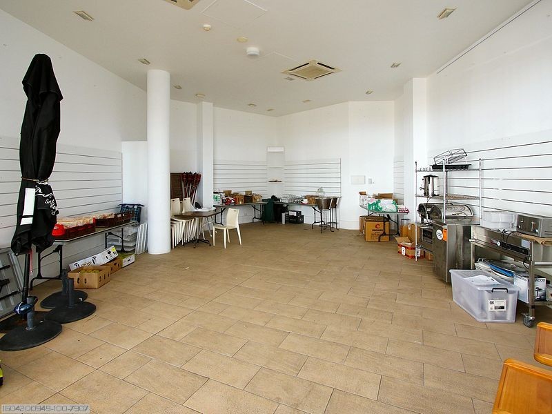 569 Esplanade, Urangan QLD 4655