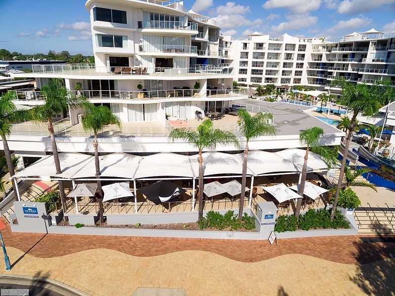569 Esplanade, Urangan QLD 4655