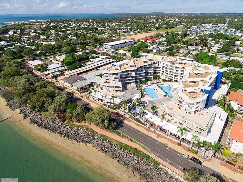 569 Esplanade, Urangan QLD 4655