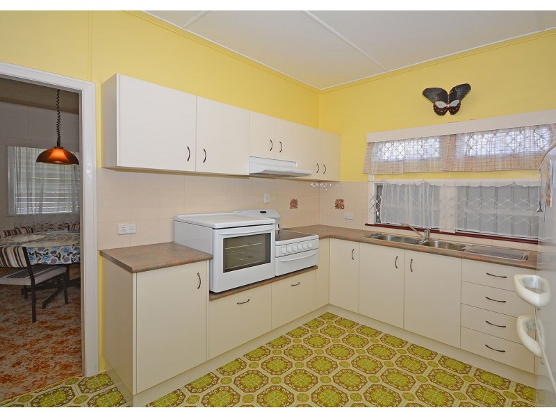 166 Torquay Road, Scarness QLD 4655