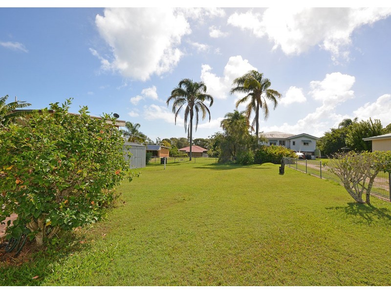 166 Torquay Road, Scarness QLD 4655