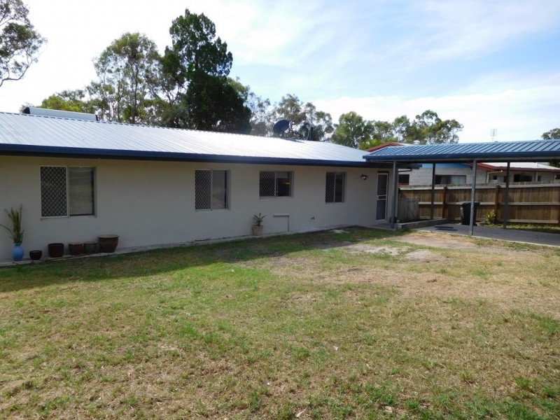 384 Torquay Terrace, Torquay QLD 4655