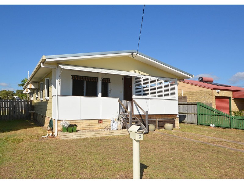 3 Ocean Street, Torquay QLD 4655