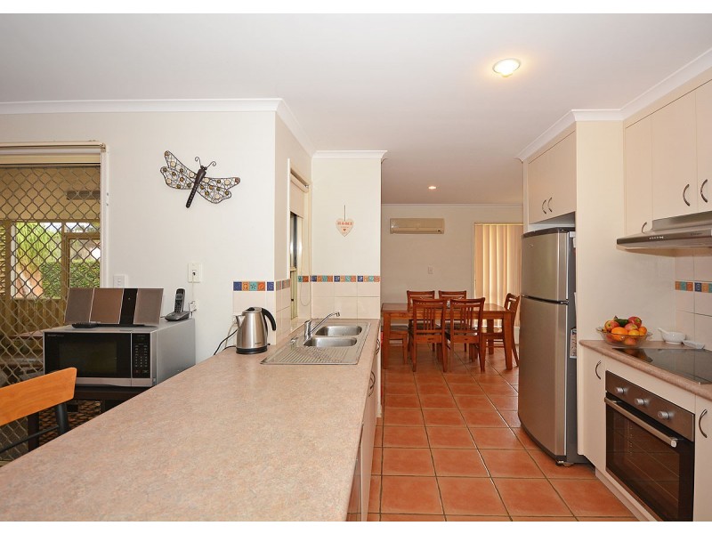 14 Rankin Street, Point Vernon QLD 4655