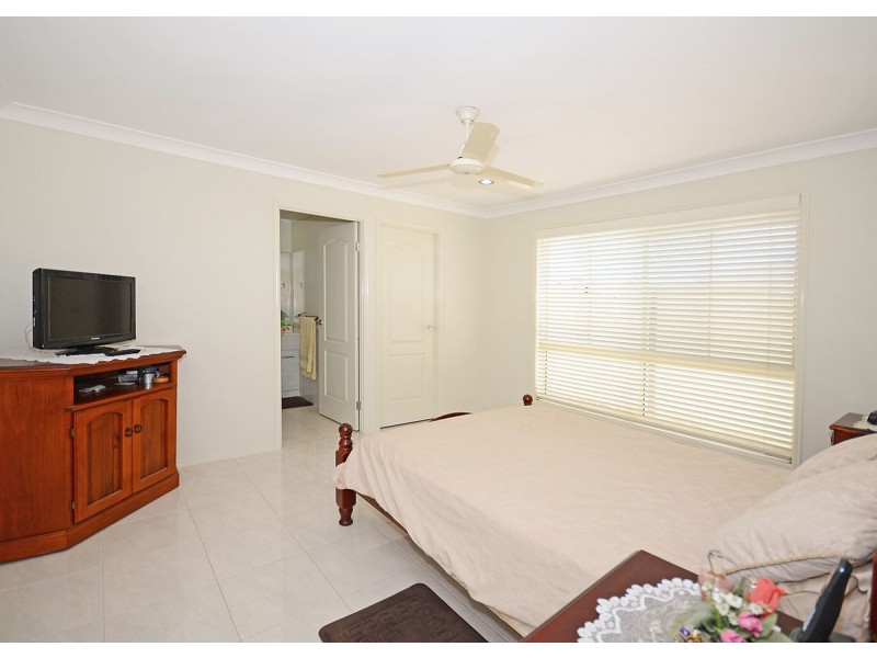 23 Louise Drive, Burrum Heads QLD 4659