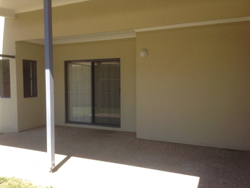 20 Swan View Court, Toogoom QLD 4655